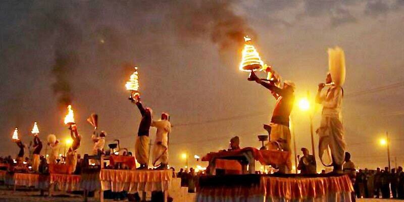 triveni ghat ganga aarti